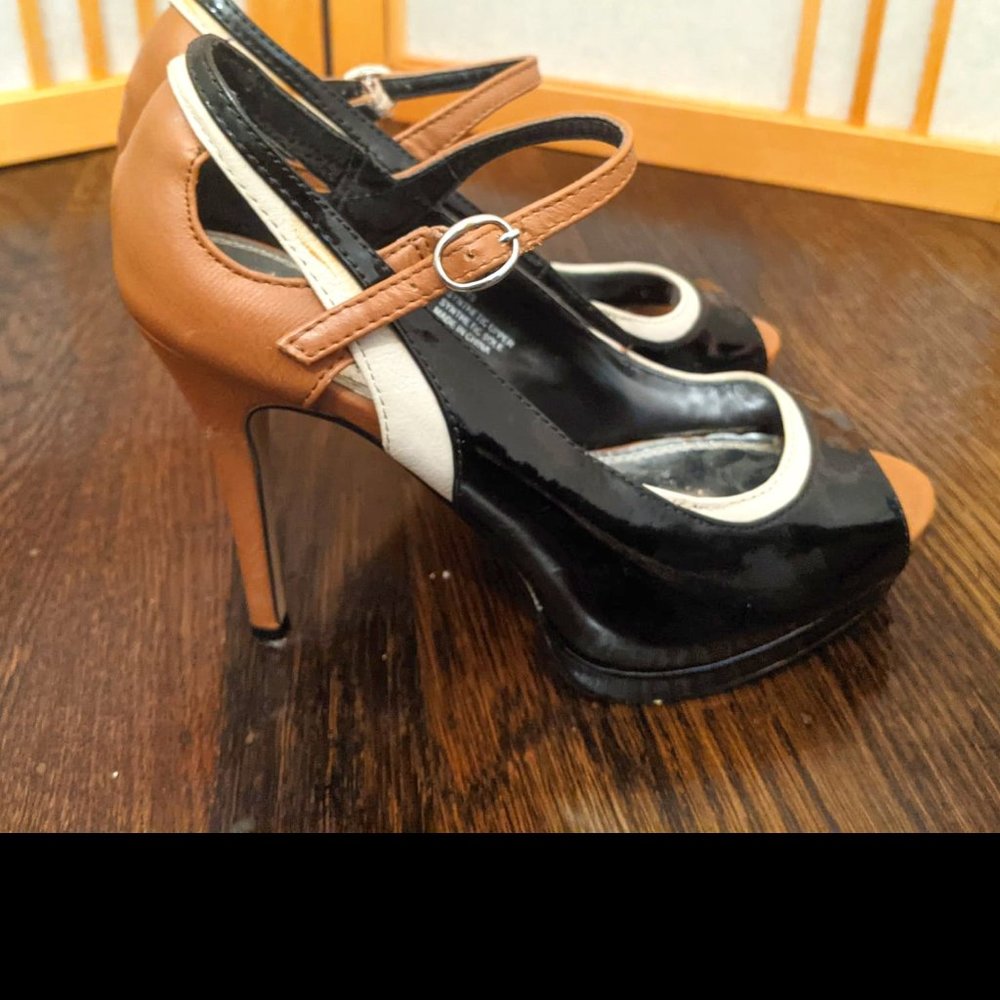 White House Black Market Heels - 6.5